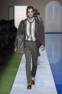 FENDI SS 17 FASHION SHOW