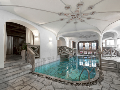Salus per Aquam - Hotel La Perla