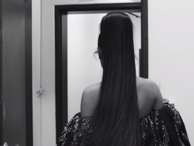 GIVENCHY - Ariana Grande
